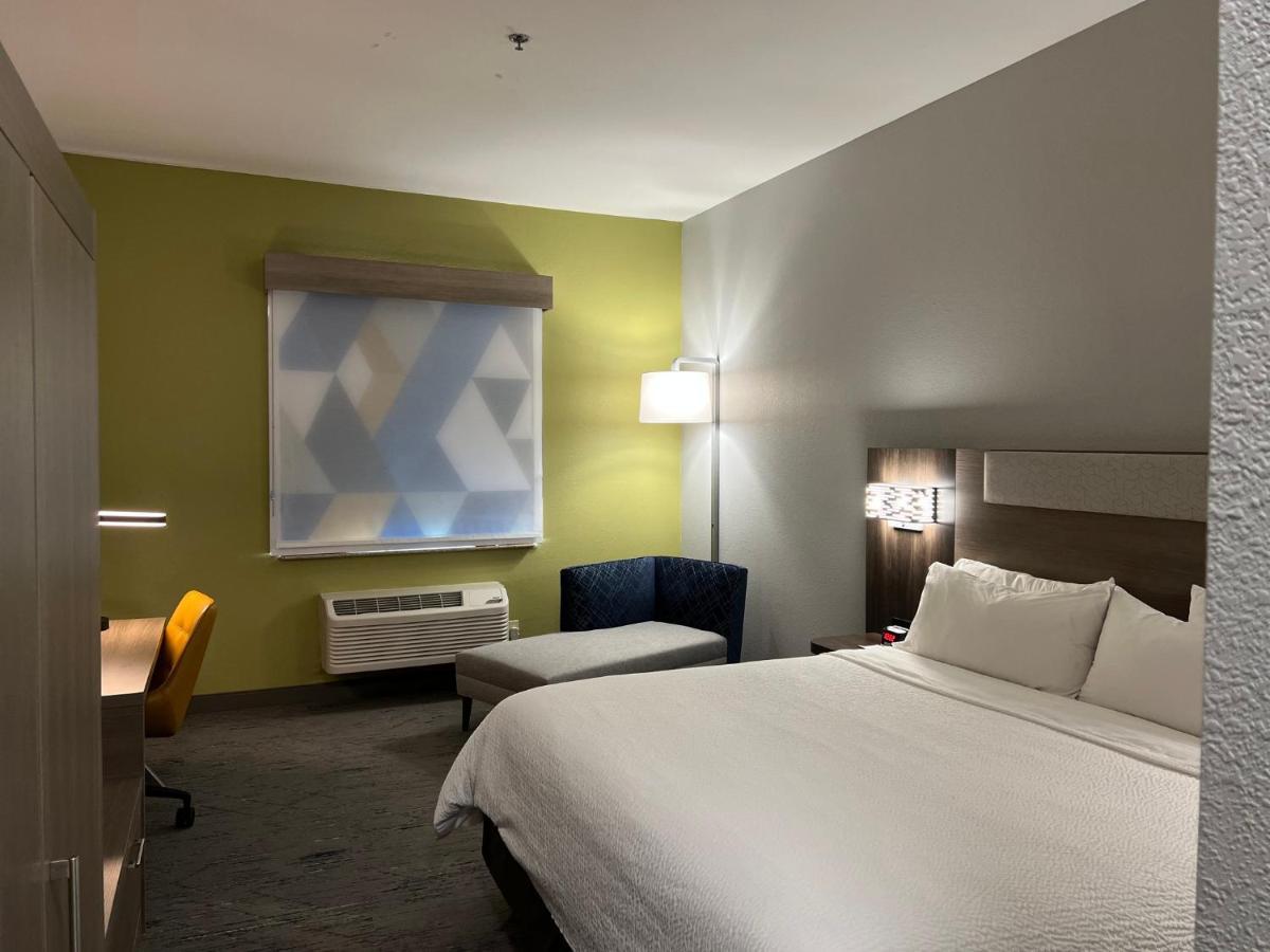 Holiday Inn Express Hotel & Suites Woodward Hwy 270 By Ihg Buitenkant foto
