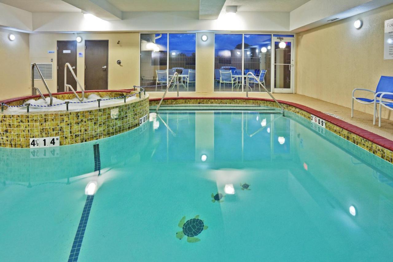 Holiday Inn Express Hotel & Suites Woodward Hwy 270 By Ihg Buitenkant foto