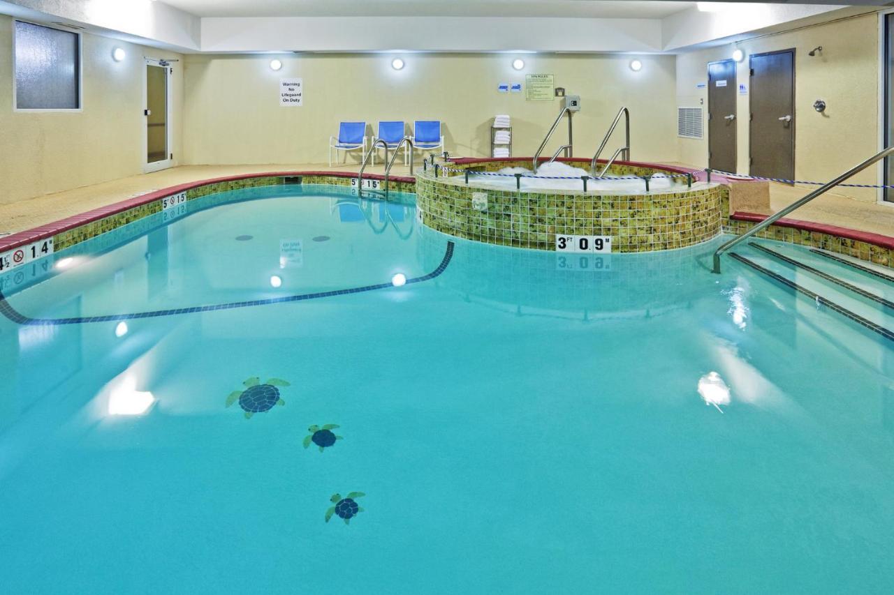 Holiday Inn Express Hotel & Suites Woodward Hwy 270 By Ihg Buitenkant foto