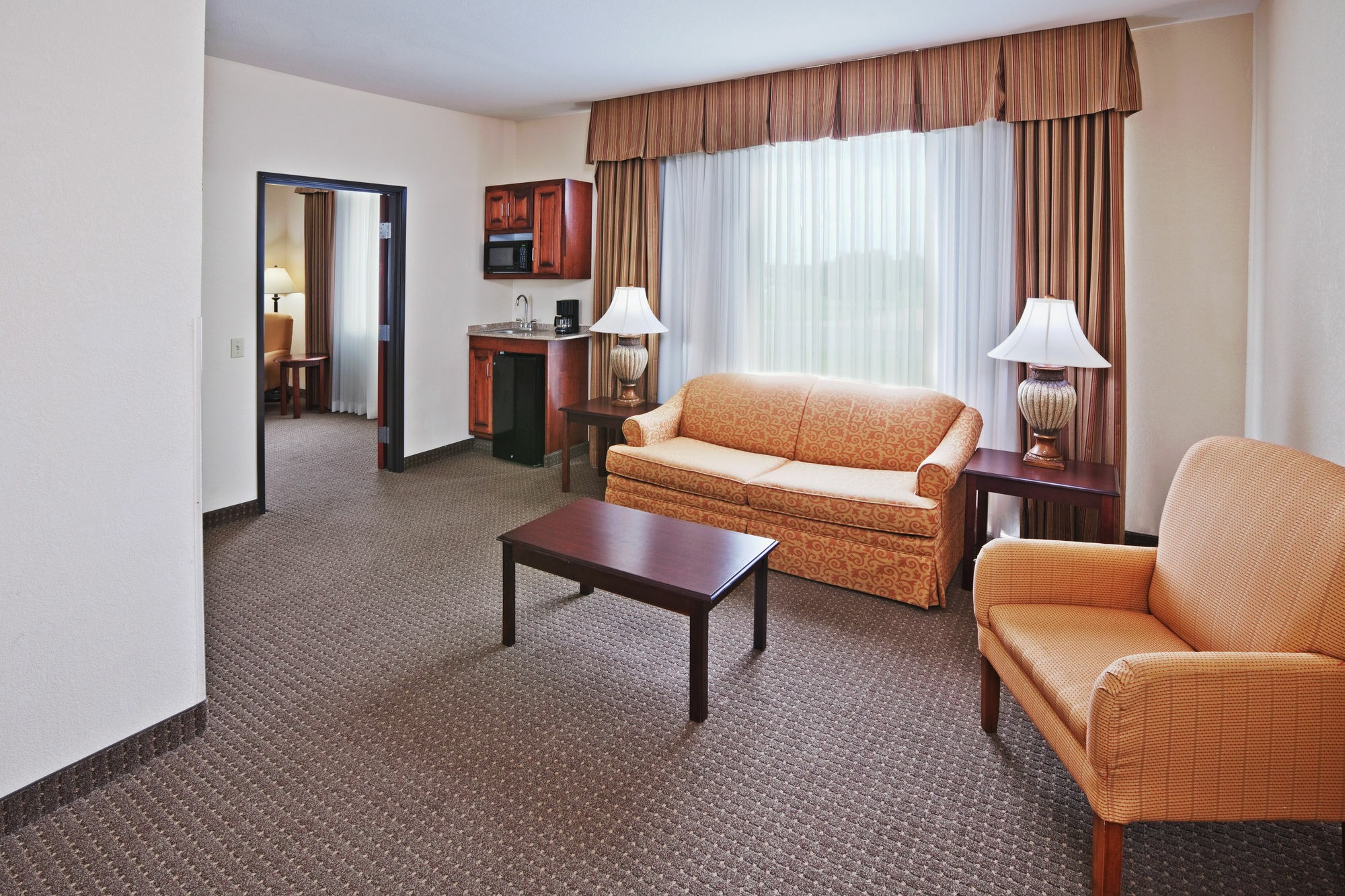 Holiday Inn Express Hotel & Suites Woodward Hwy 270 By Ihg Buitenkant foto