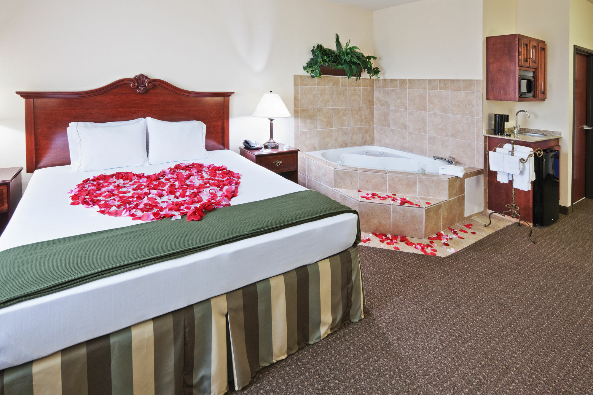 Holiday Inn Express Hotel & Suites Woodward Hwy 270 By Ihg Buitenkant foto